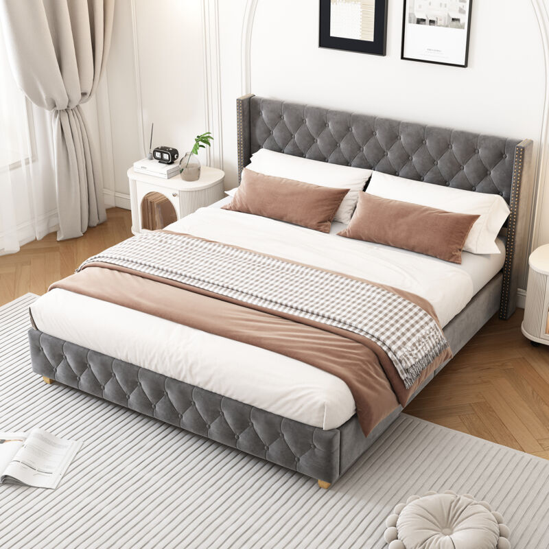 foto del prodotto letto imbottito 180200 cm con rete e testiera a doghe, rivestimento con bottoni, rivestimento con rivetti, piedini in legno, velluto, grigio