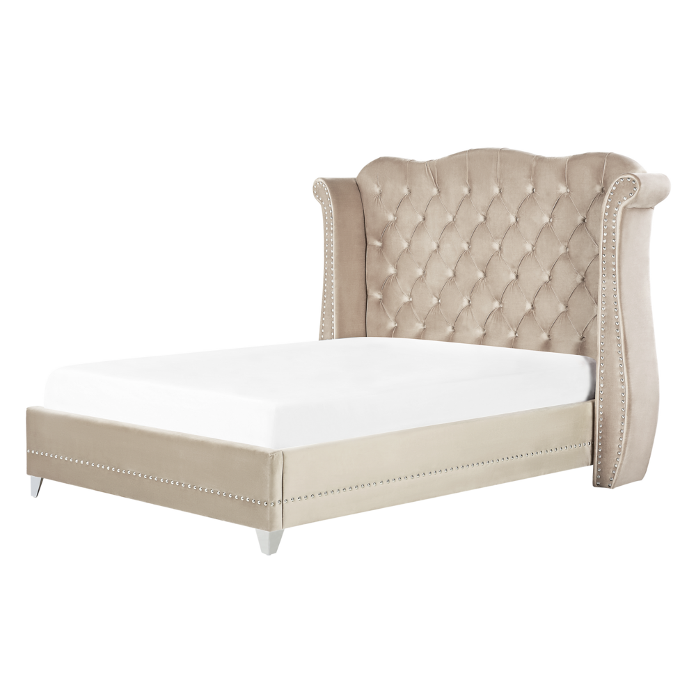 foto del prodotto letto in velluto color beige 140 x 200 cm testiera alta decorata con bottoncini stile retrò e tradizionale