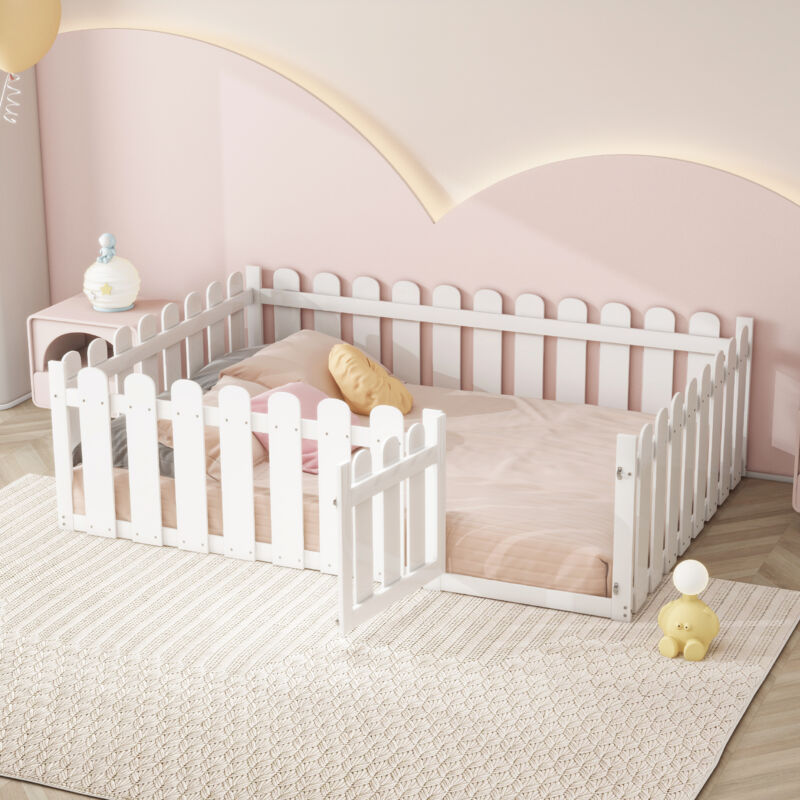 foto del prodotto letto per bambini 140x200 cm, lettino da pavimento per bambini, struttura letto in legno con recinzione e porta, bianco