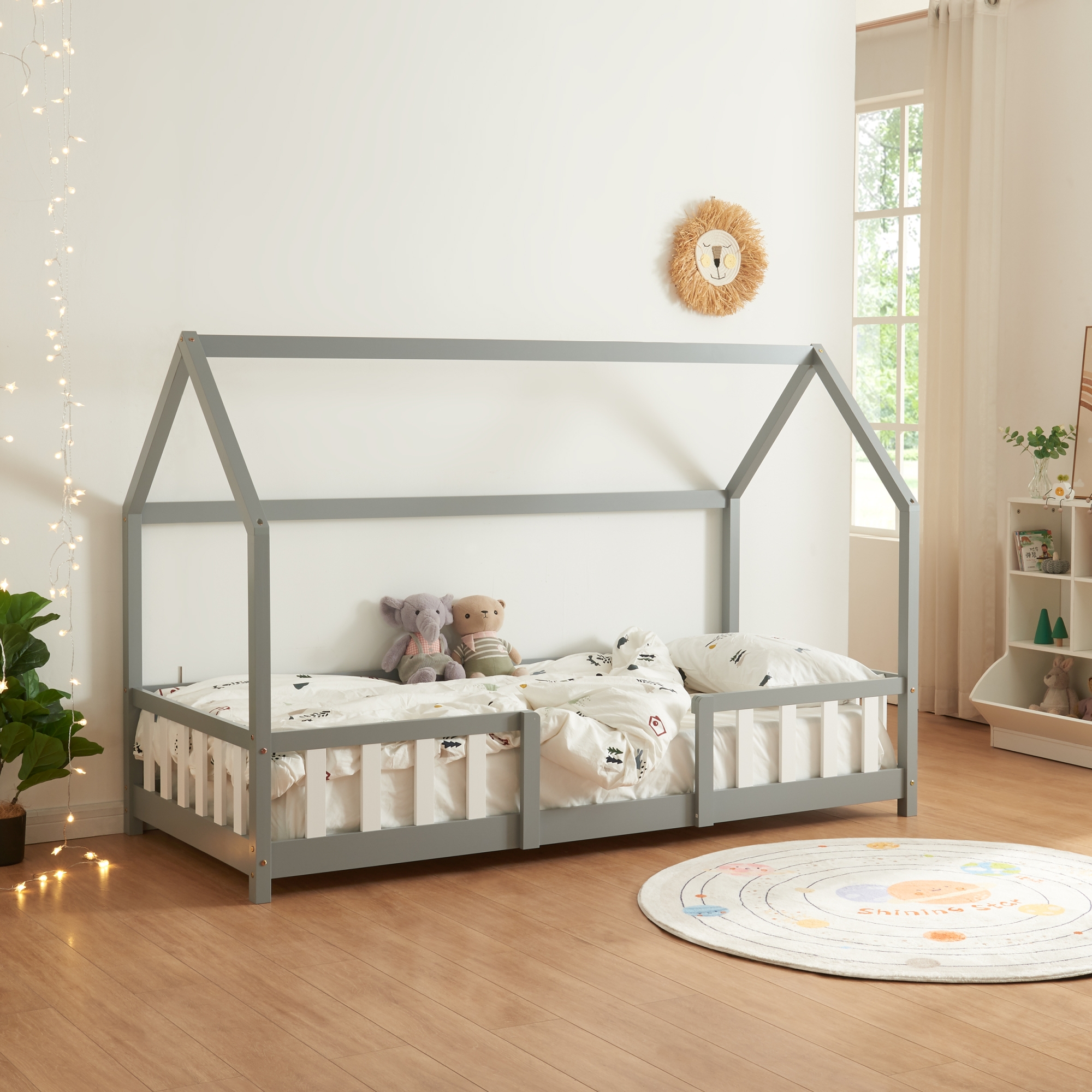 foto del prodotto letto per cameretta sisimiut a forma di casetta 90x200 cm grigio chiaro bianco en.casa 