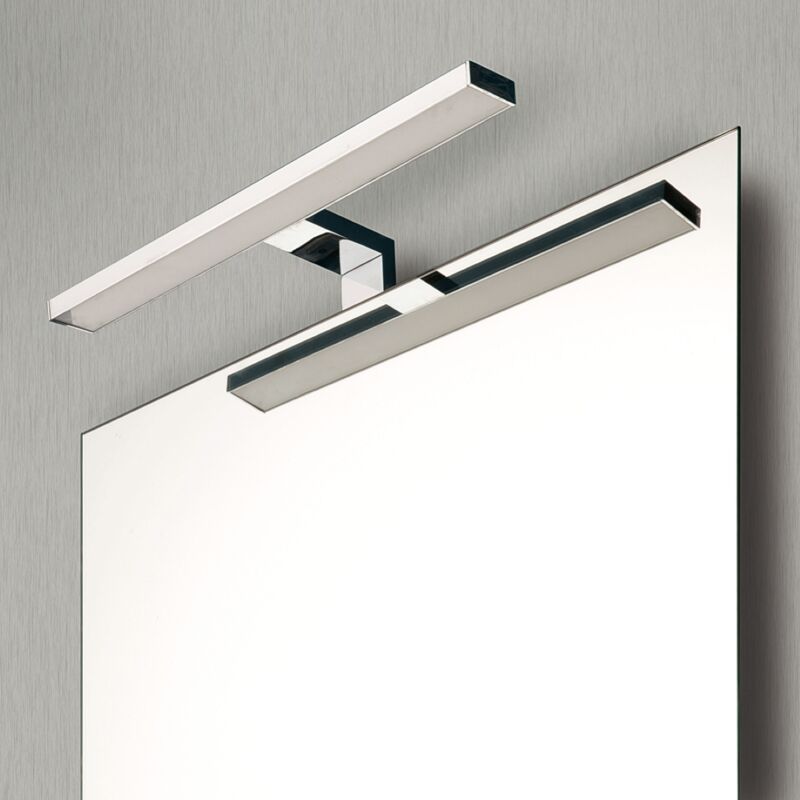 foto del prodotto liberoshopping lampada da bagno a led city 30 cm installabile su specchio