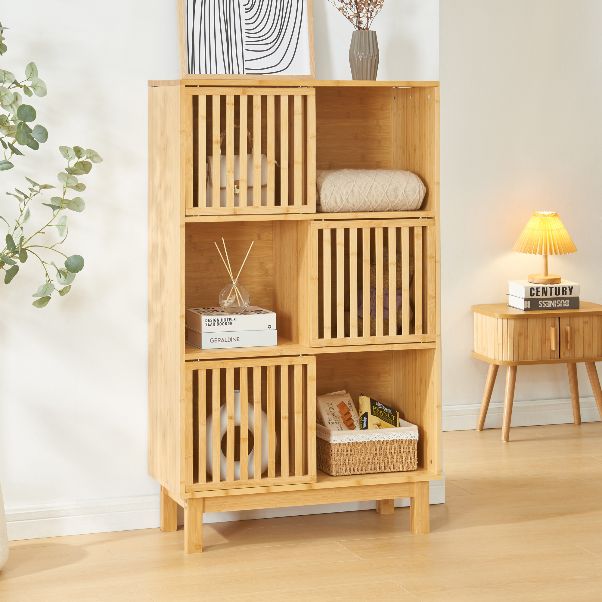 foto del prodotto libreria bassa yp j in bamb con sportelli scorrevoli 126x76x33 cm en.casa 