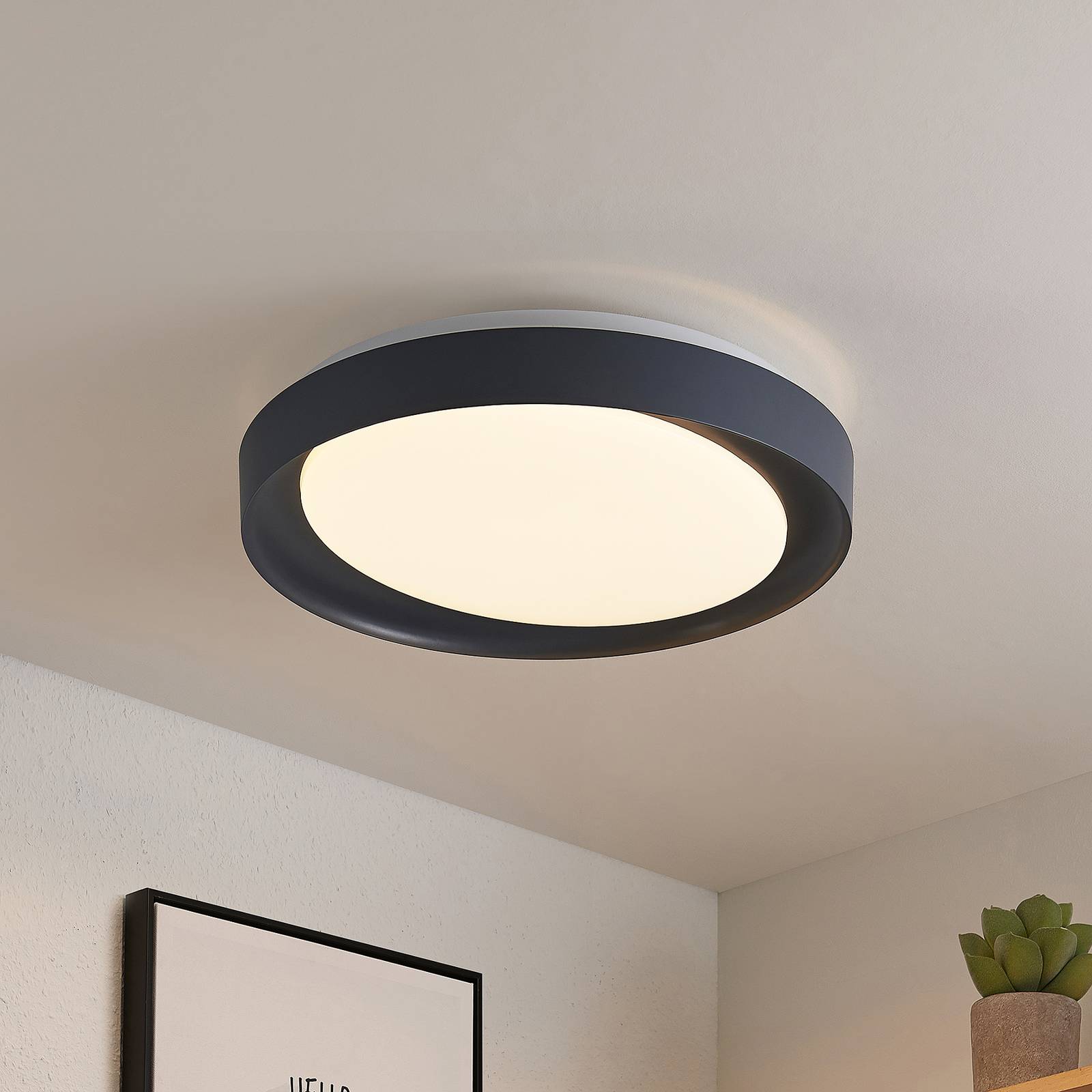 foto del prodotto lindby alyano plafoniera led, rgb, cct, dimming