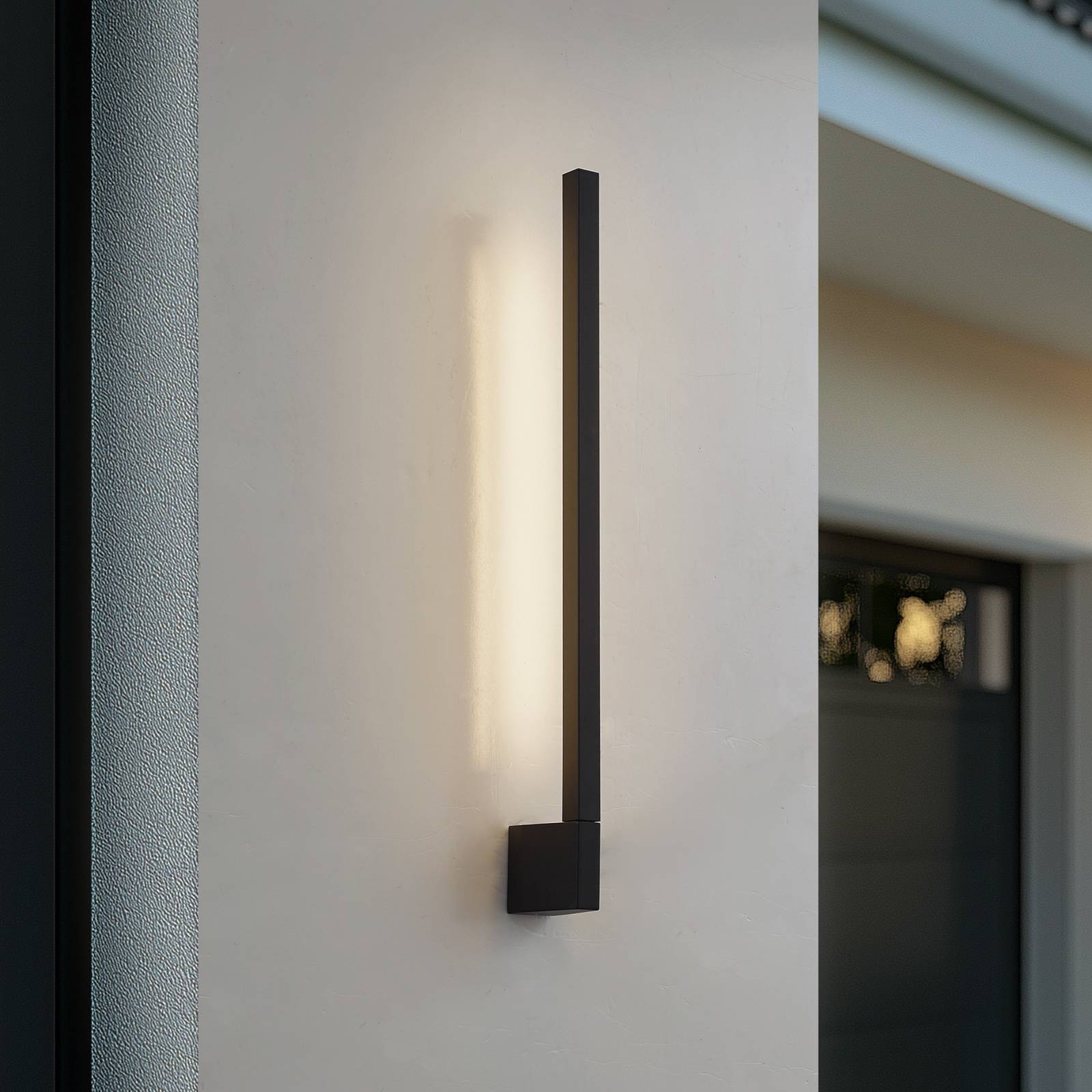foto del prodotto lindby applique a led neano, 60 cm, nero, metallo, ip54