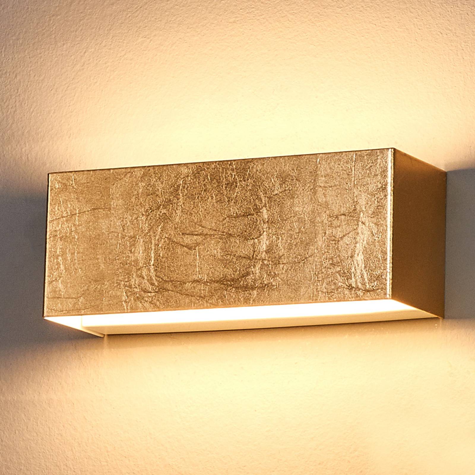 foto del prodotto lindby applique a led quentin, larghezza 23 cm, colore oro, metallo