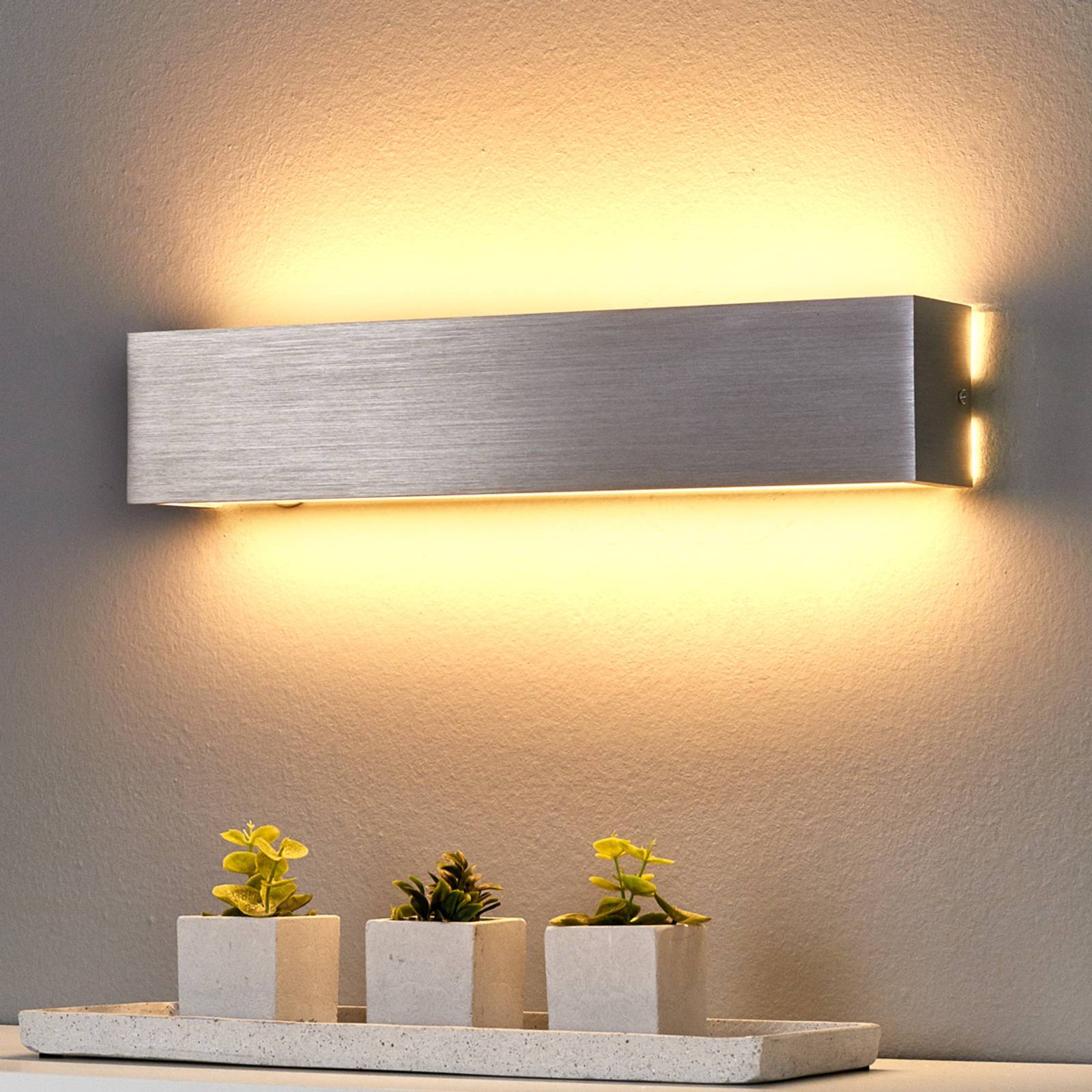 foto del prodotto lindby applique a led ranik, 40 cm, color alluminio, metallo