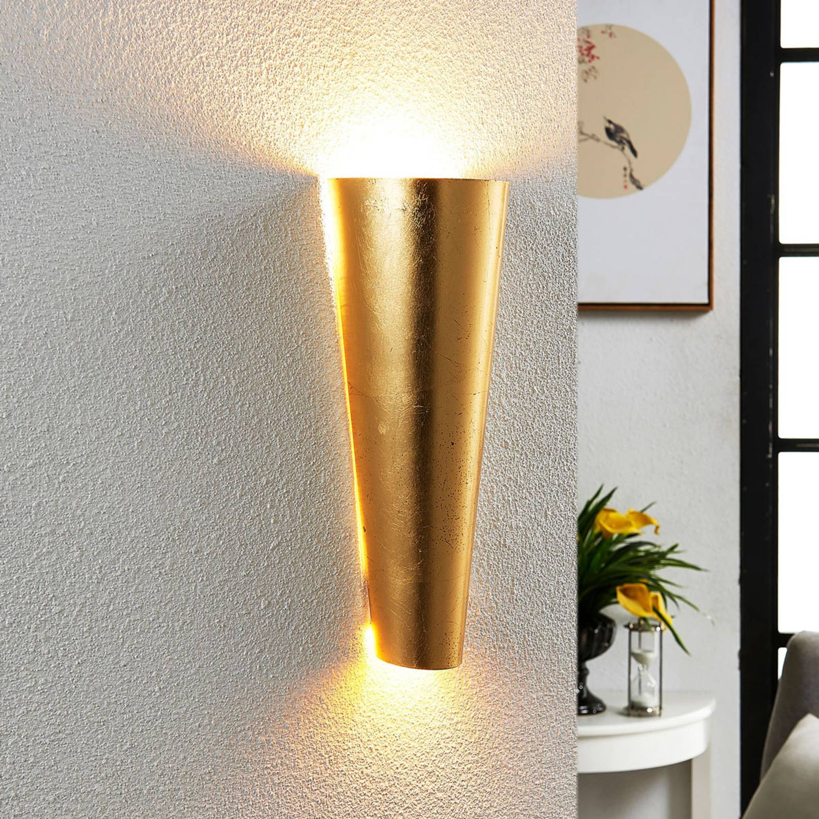 foto del prodotto lindby applique conan di forma compiuta in oro