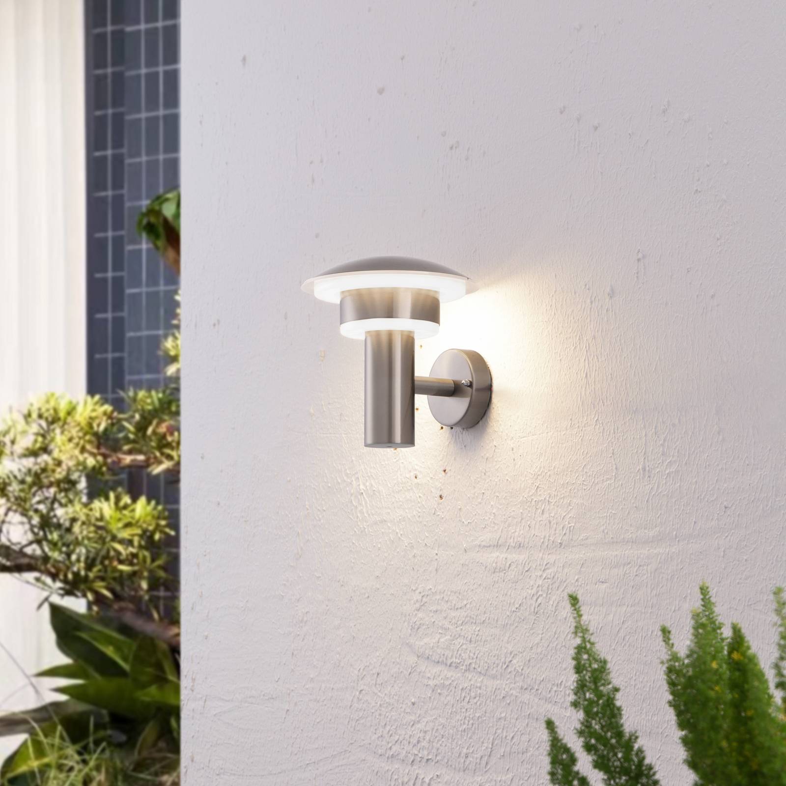 foto del prodotto lindby applique da esterni led lillie, altezza 19 cm, acciaio inox