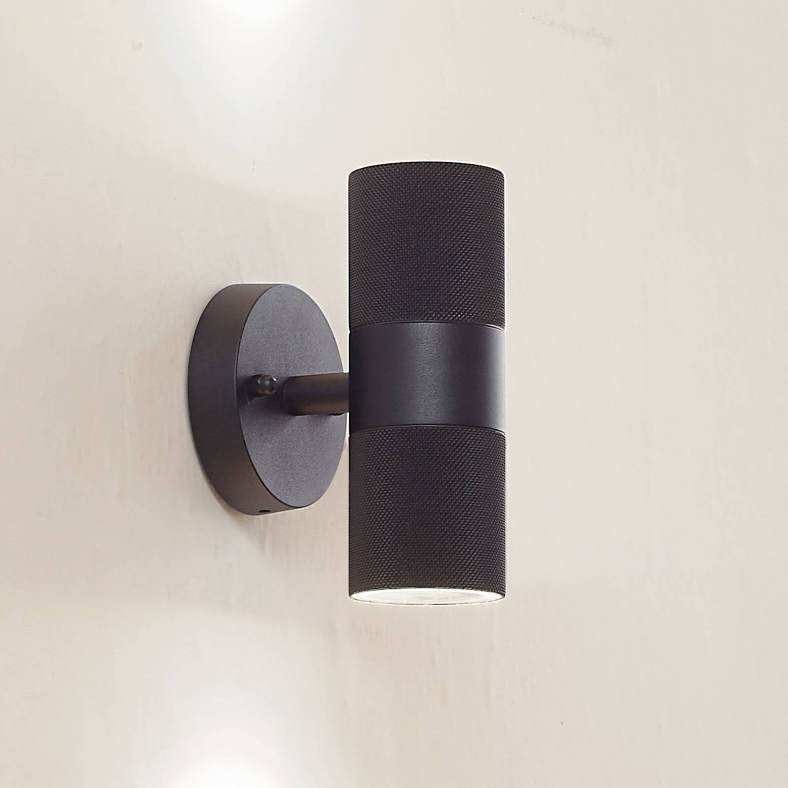 foto del prodotto lindby applique da esterno jovane, nero, alluminio, a 2 luci