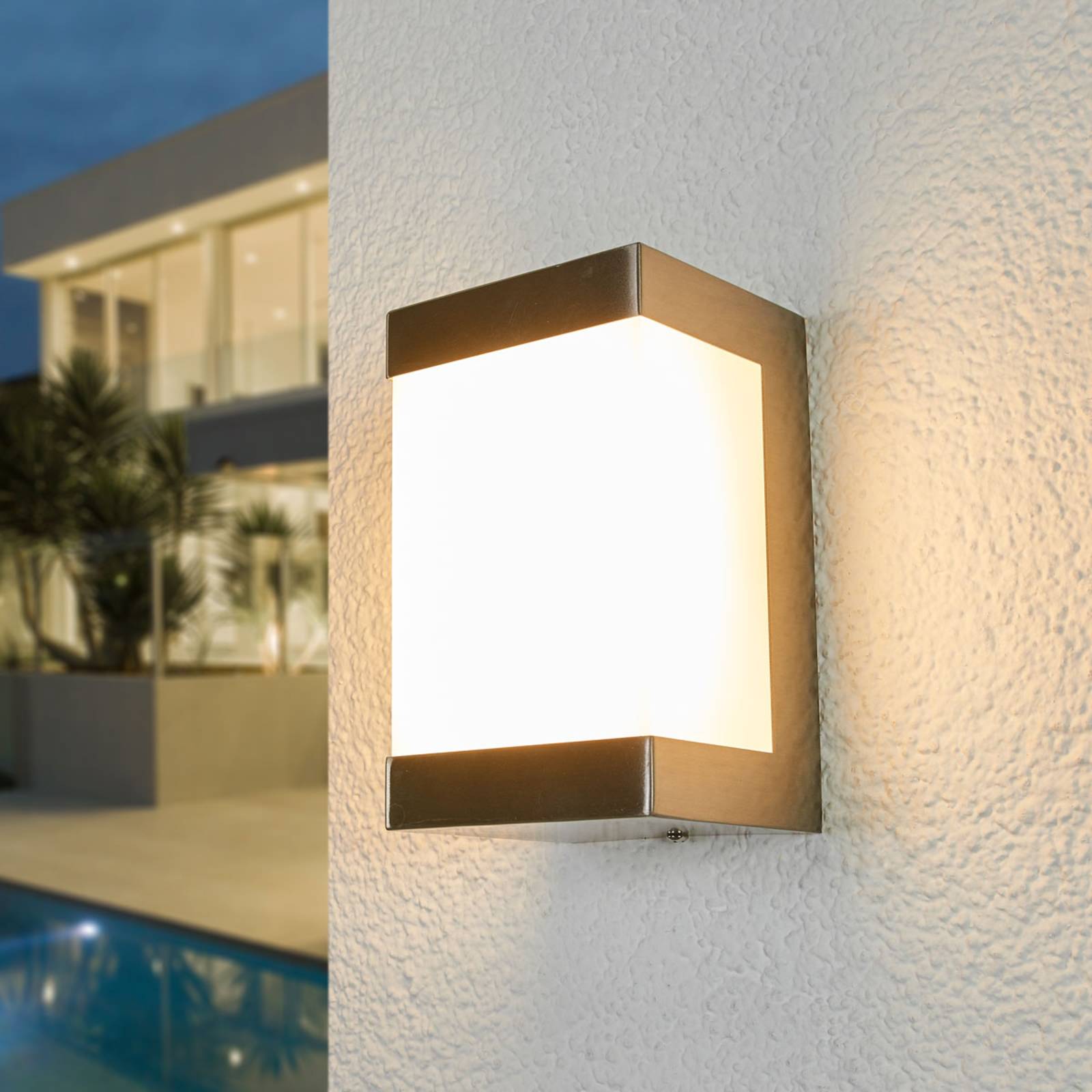 foto del prodotto lindby applique da esterno led severina, acciaio inox