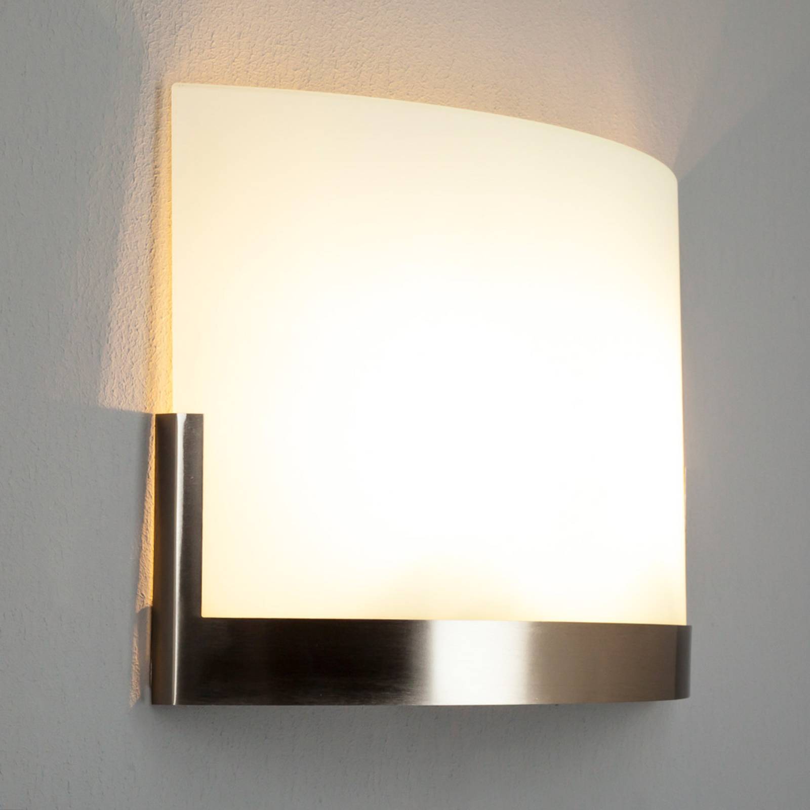 foto del prodotto lindby applique karla, 35 cm, bianco nichel, vetro, e27