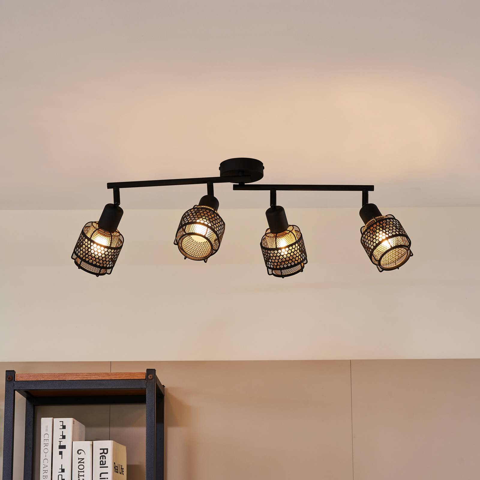 foto del prodotto lindby eudoria, faretto da soffitto a 4 luci nero oro