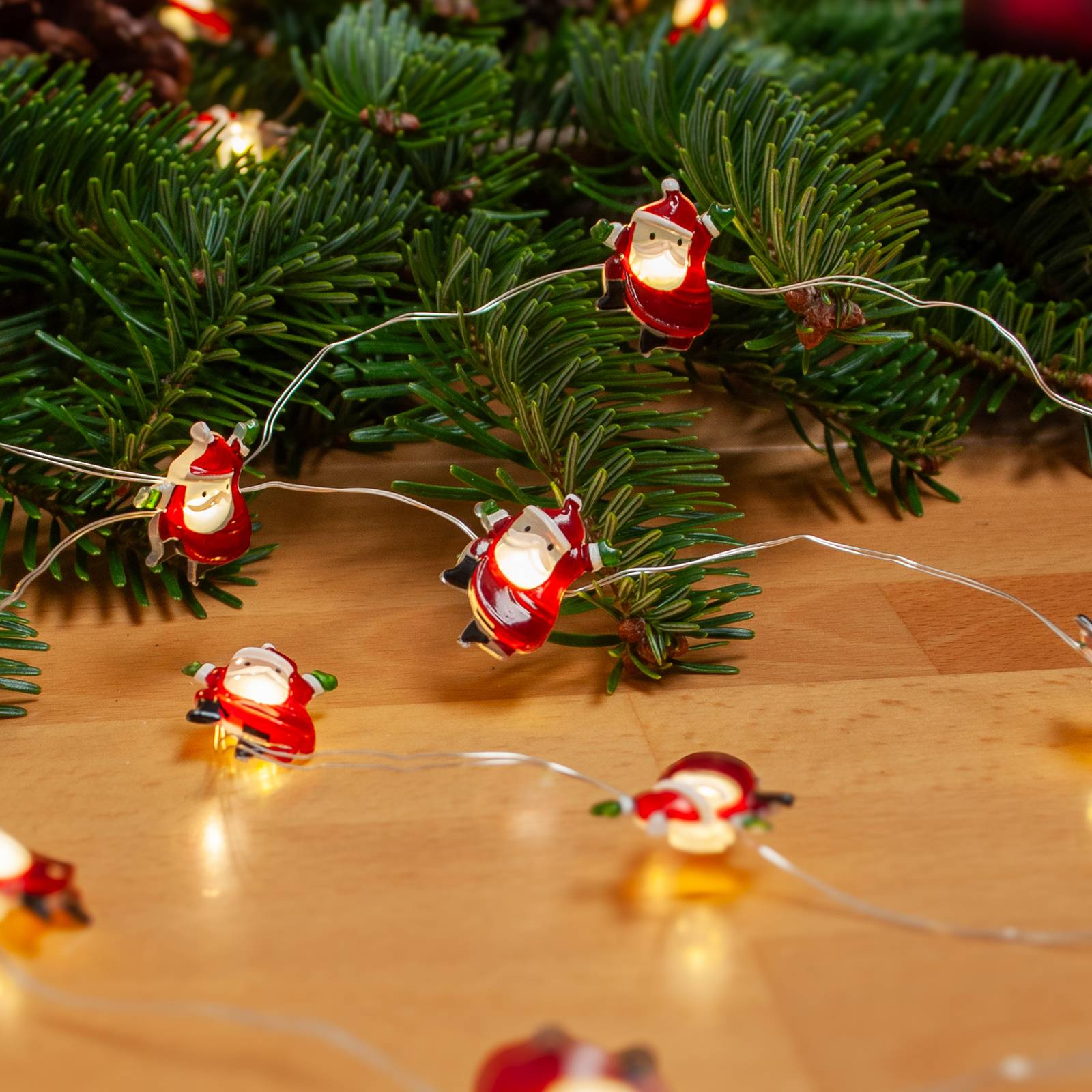 foto del prodotto lindby ghirlanda luminosa led motje, babbo natale, 320 cm, ip20