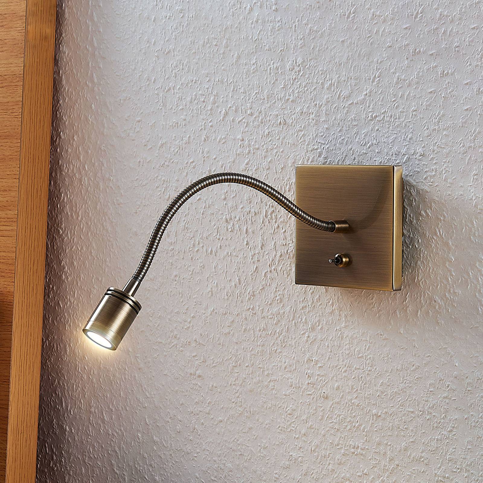 foto del prodotto lindby lampada a led a parete mayar, ottone, metallo, lampada da lettura, 11cm