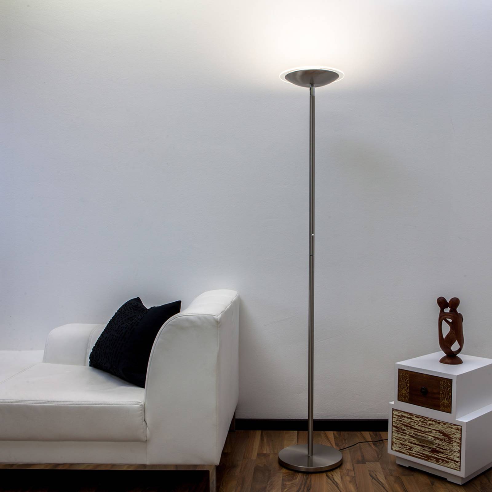 foto del prodotto lindby lampada a led da pavimento malea, 180 cm, nichel, metallo