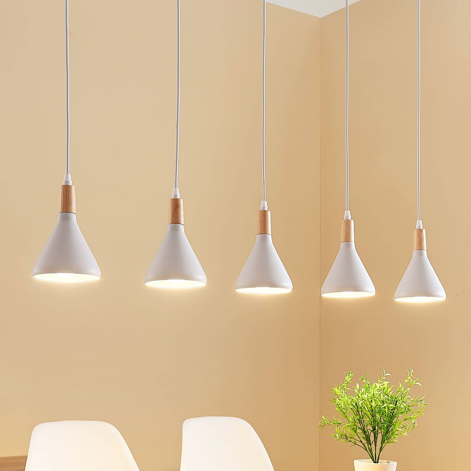 foto del prodotto lindby lampada a sospensione arina, 100 cm, bianco, a 5 luci, e14
