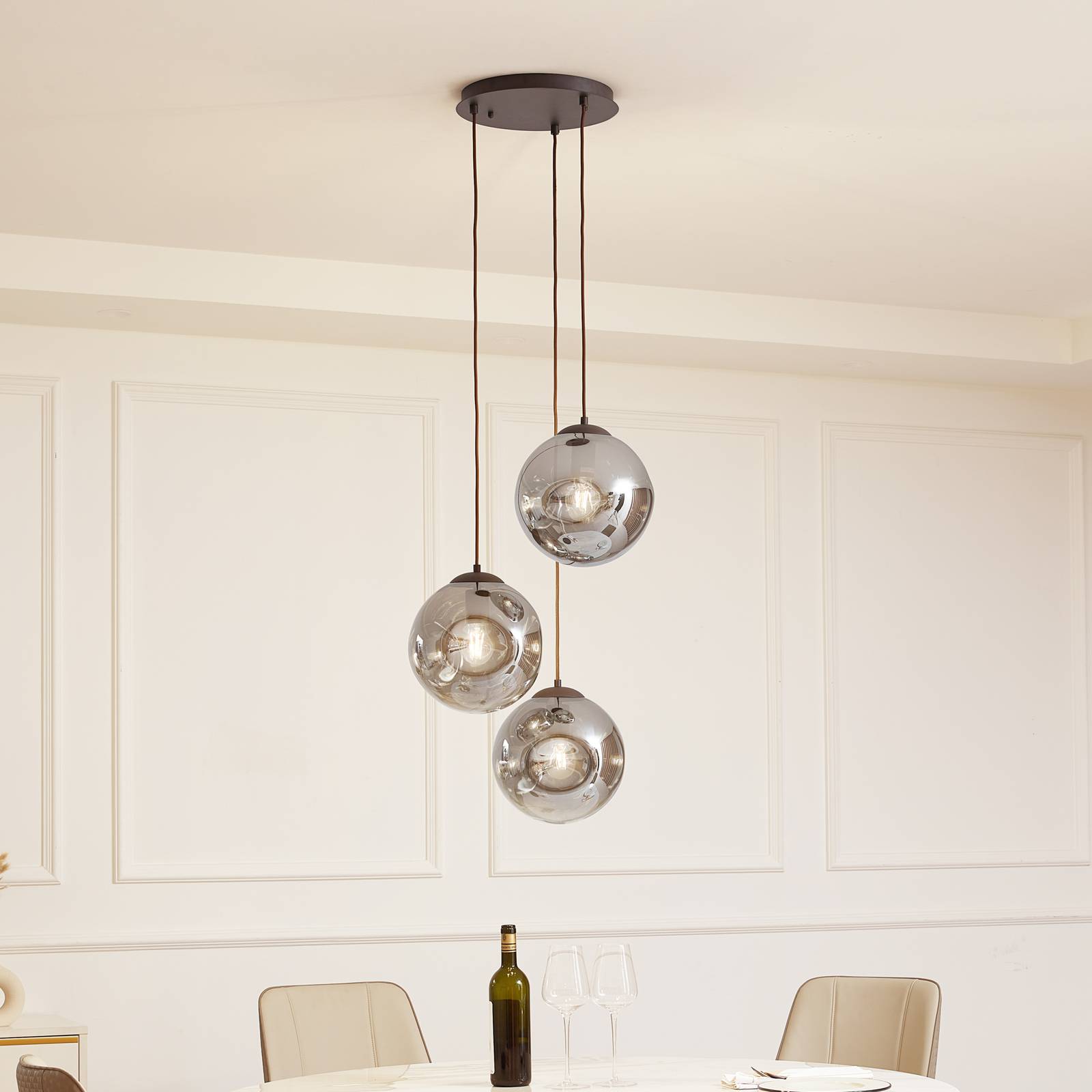 foto del prodotto lindby lampada a sospensione valentina, e27, 49 cm, grigio fumo, vetro