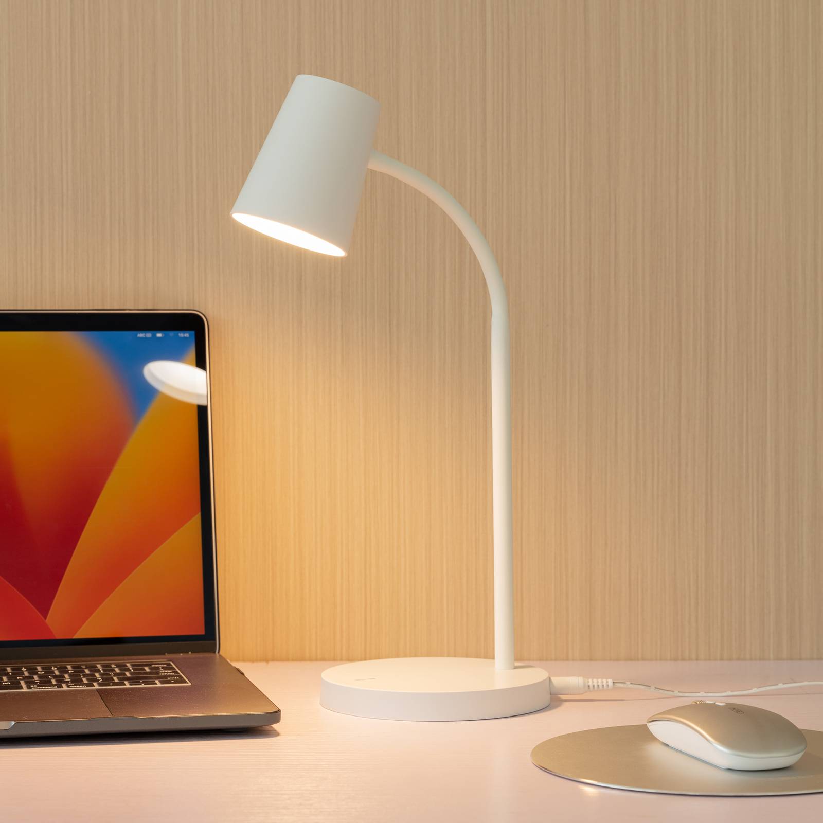 foto del prodotto lindby lampada led da tavolo ailina, altezza 36 cm, bianca, dimmerabile