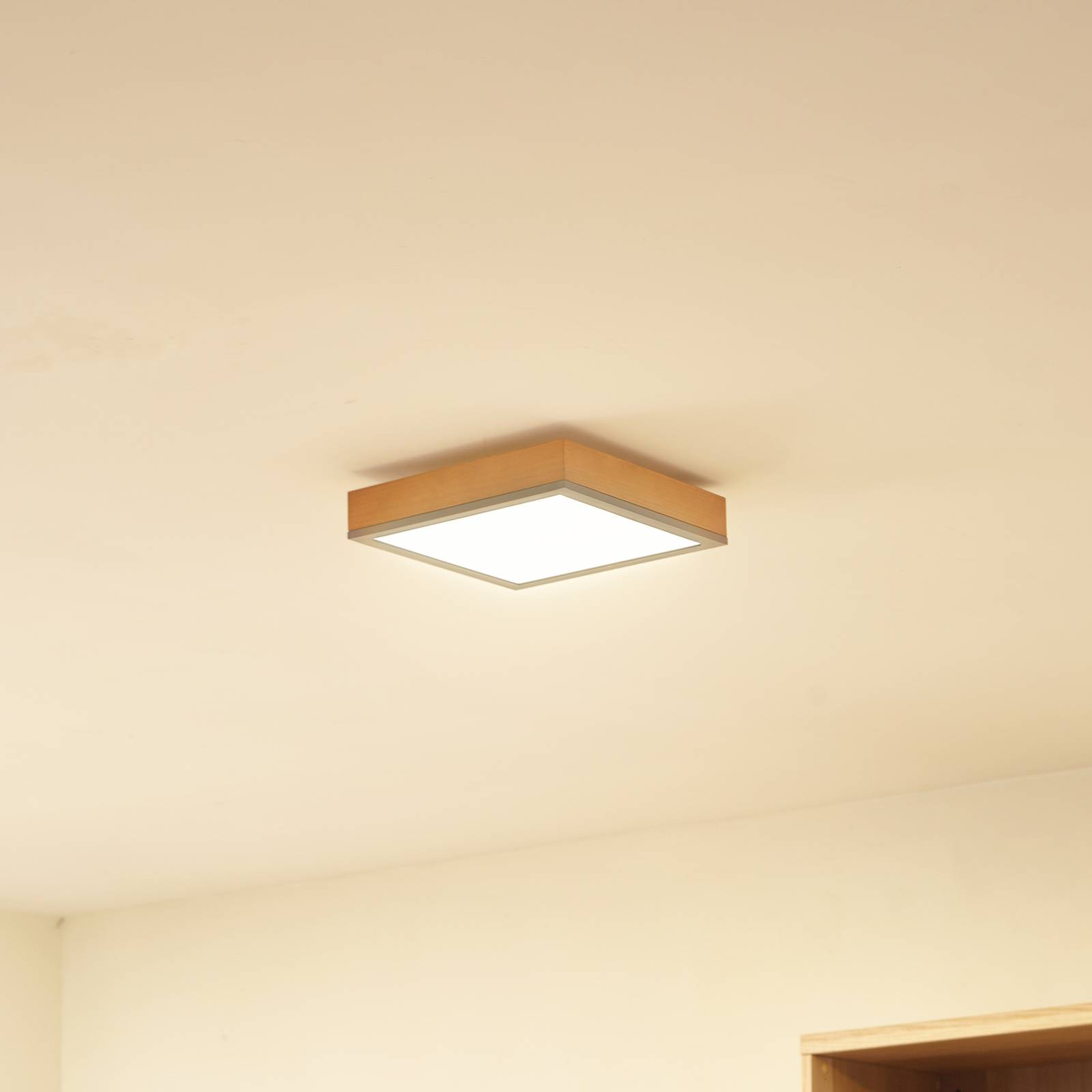 foto del prodotto lindby laviona plafoniera a led, quadrata, 30 cm