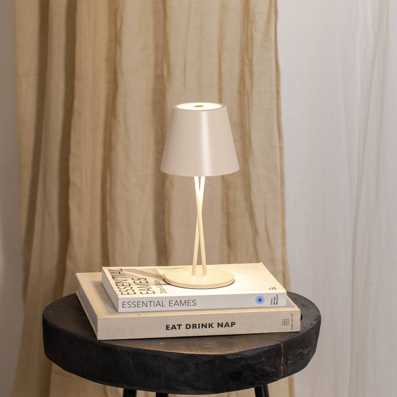 foto del prodotto lindby led janea in beige da metallo