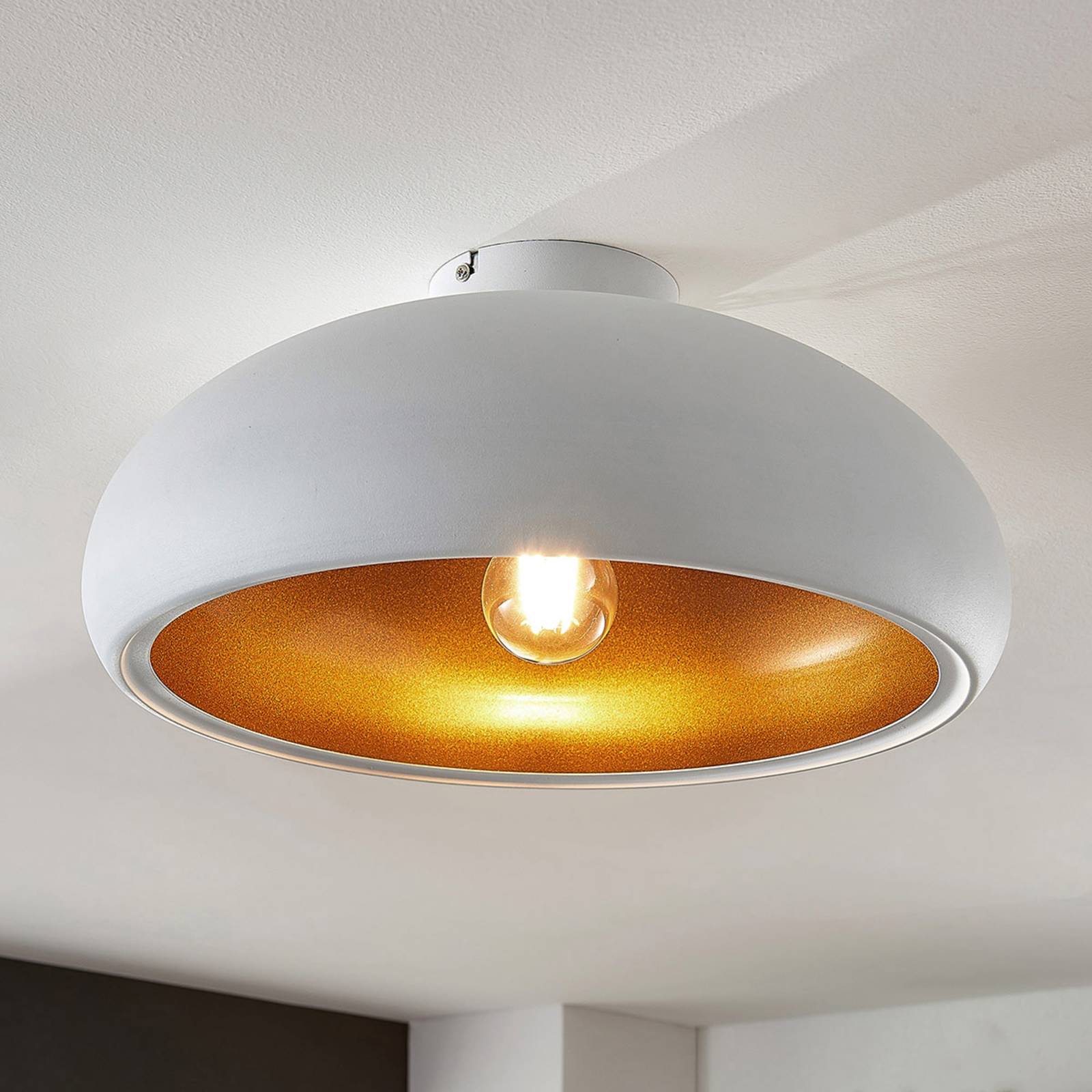foto del prodotto lindby plafoniera gerwina, bianco oro, metallo, 40 cm, e27