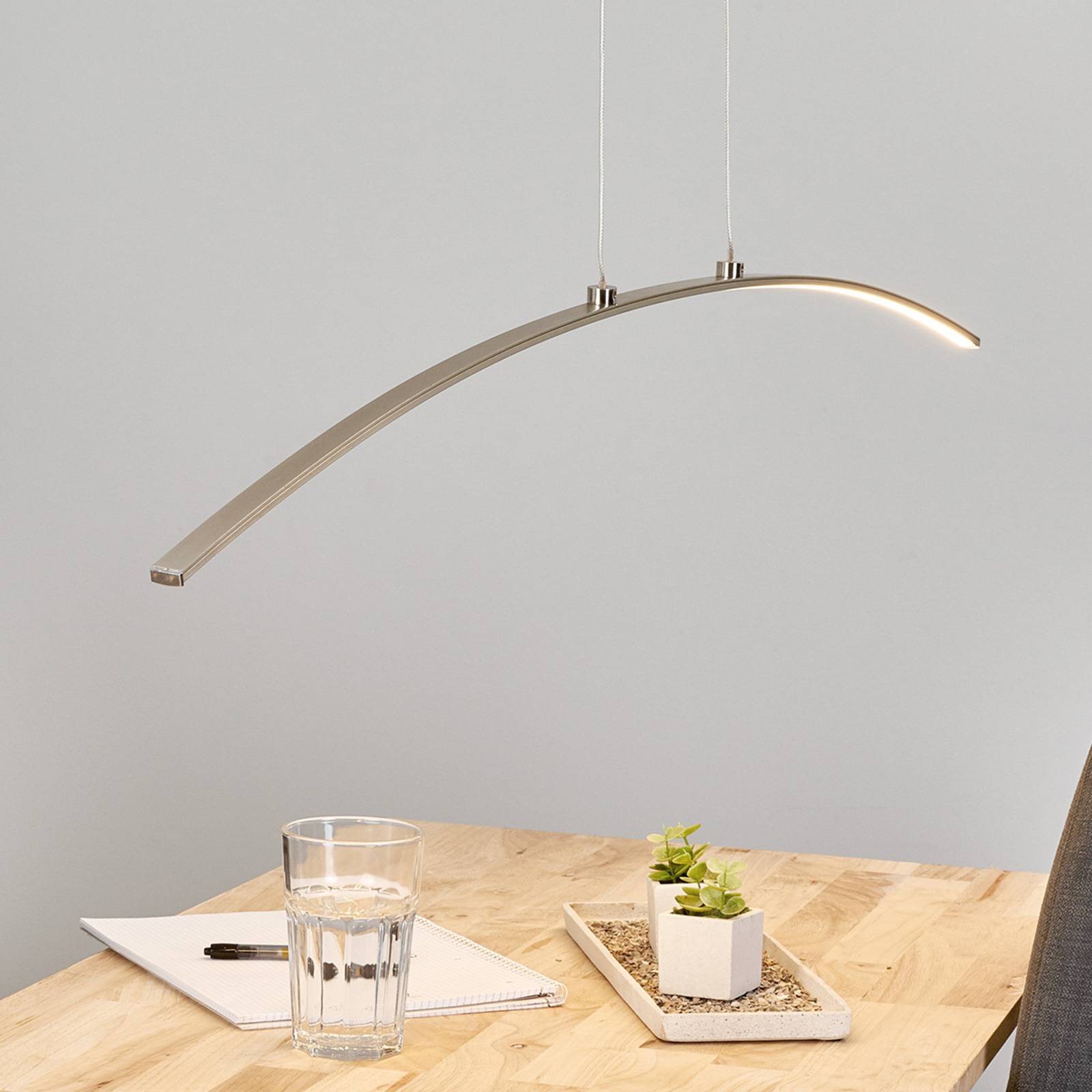 foto del prodotto lindby purista lampada a sospensione led iven