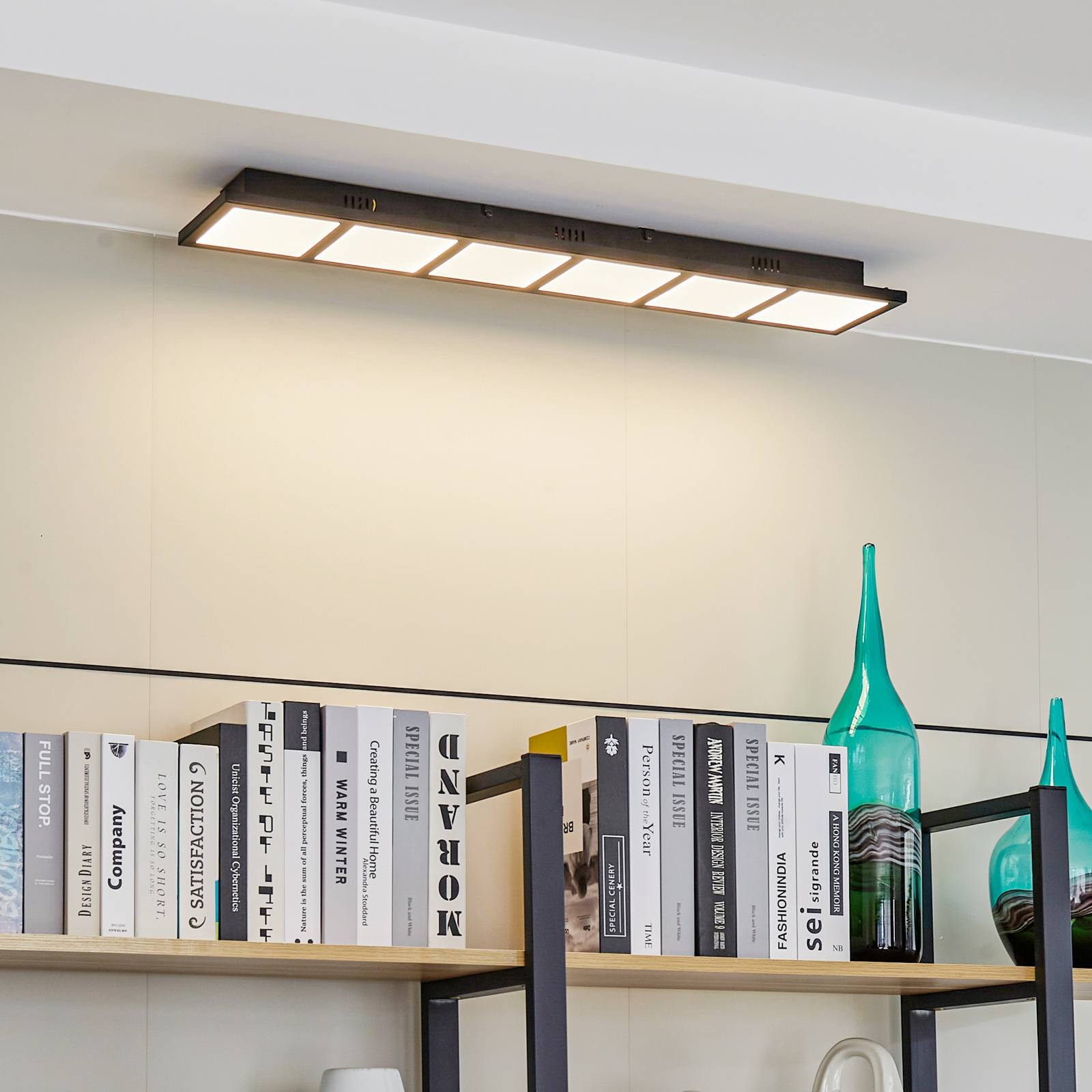 foto del prodotto lindby raymie plafoniera led, lunga 84 cm, rgbw