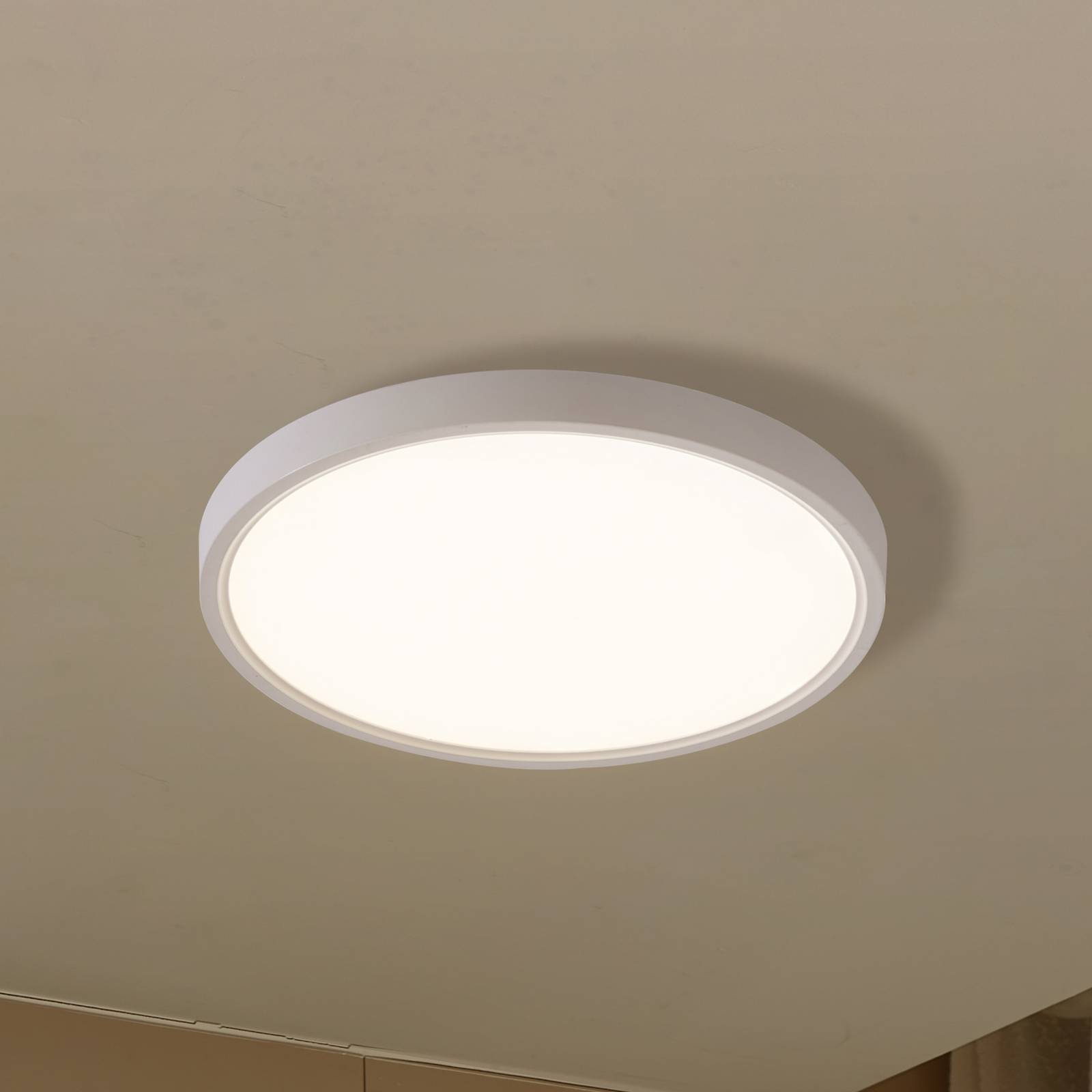 foto del prodotto lindby smart plafoniera led deika, 30 cm, bianco, tuya