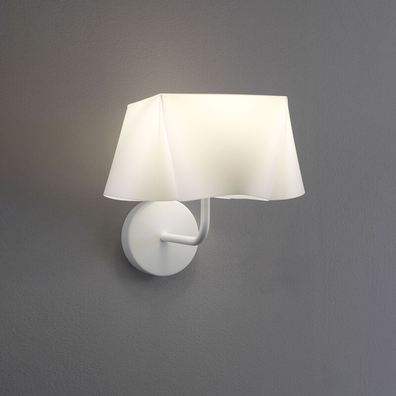 foto del prodotto linea zero applique moderna 1 luce wanda in polilux bianco d25 made in italy