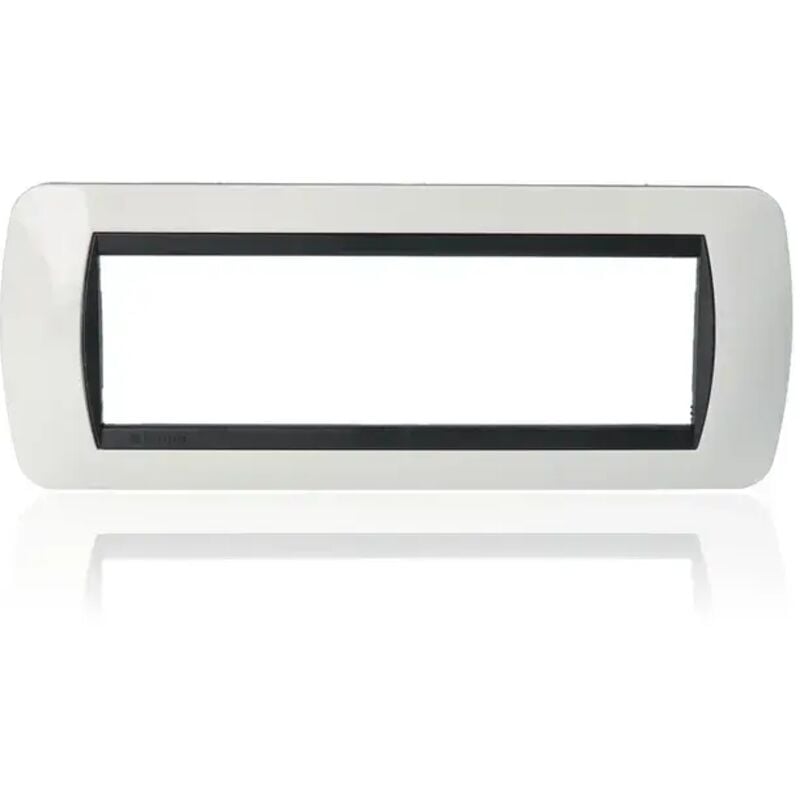 foto del prodotto living international placca 7 moduli in plastica colore bianco l4807pb bticino