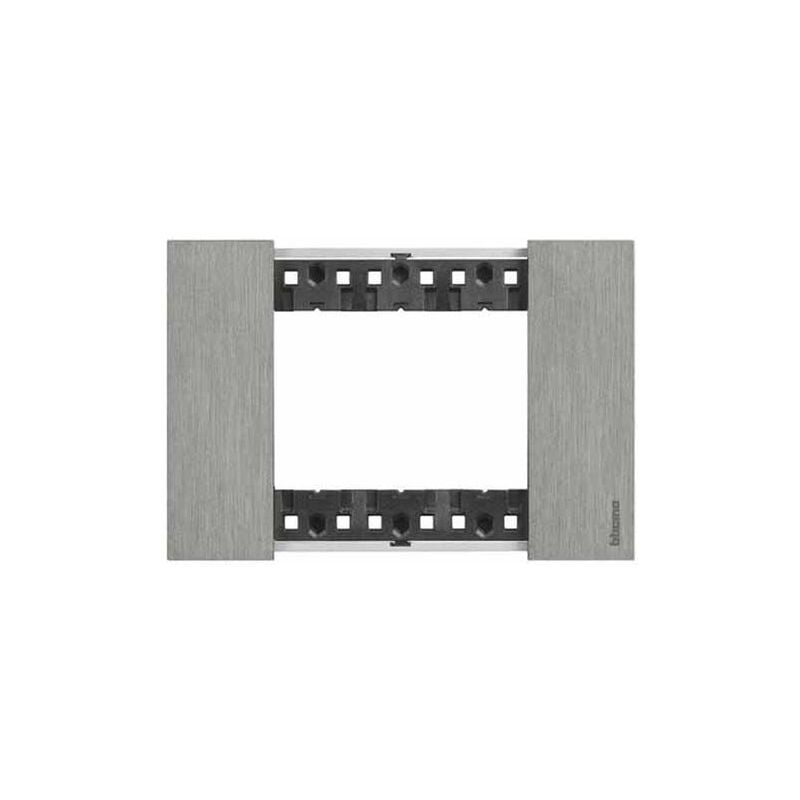 foto del prodotto living now placca 3 moduli in zama colore acciaio ka4803zg - bticino