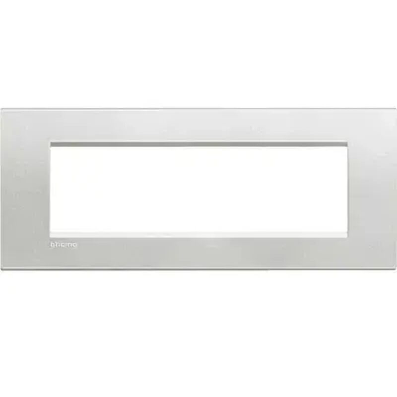foto del prodotto lna4807ag placca 7 posti quadra argento livinglight bticino