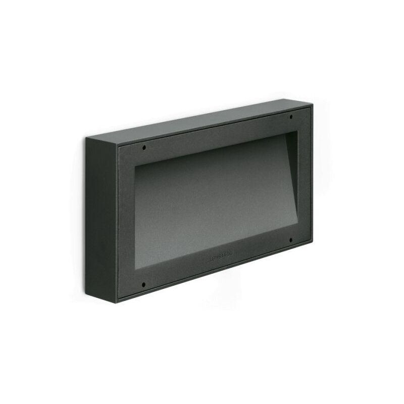 foto del prodotto lombardo luce segnapasso led koi 220, 9w, 1300 lumen, colore luce bianco naturale 4000k, colore scocca grigio antracite, lom ll121010n