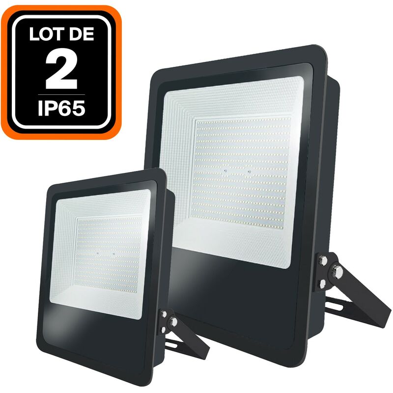 foto del prodotto lotto di 2. proiettore da esterno 200w 6000k luce fredda. led chip led smd epistar 2835. illuminazione industriale ad alta potenza