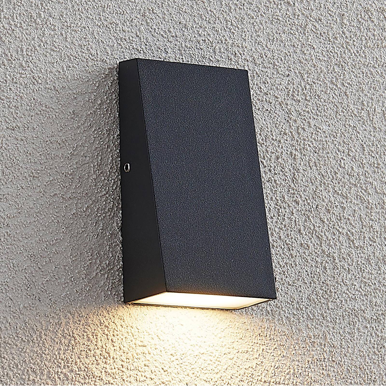 foto del prodotto lucande adarey applique da esterni led, ip54