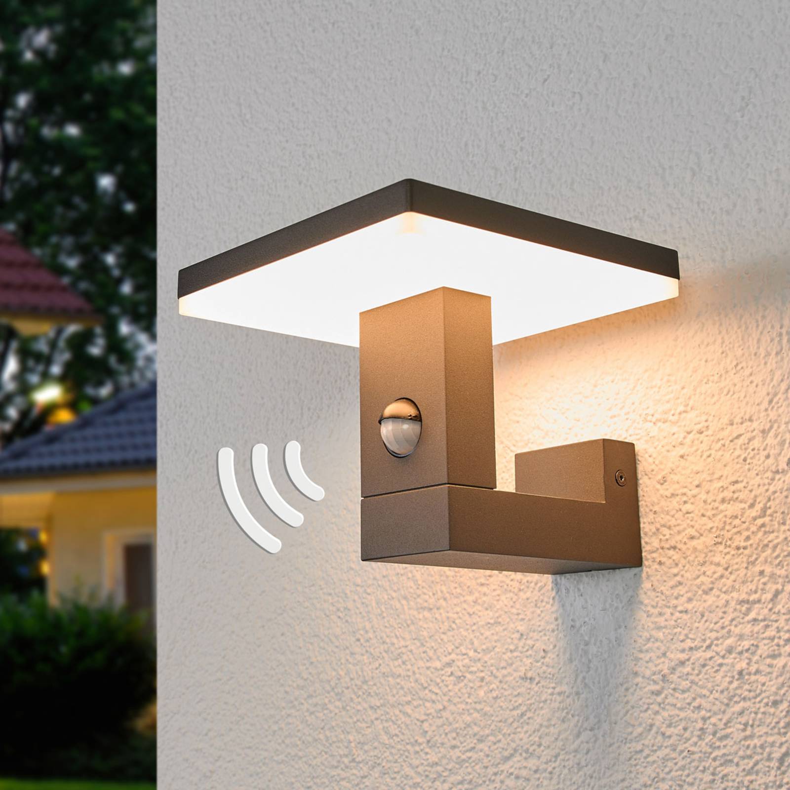 foto del prodotto lucande applique da esterni led olesia, 15 cm, sensore, ip54