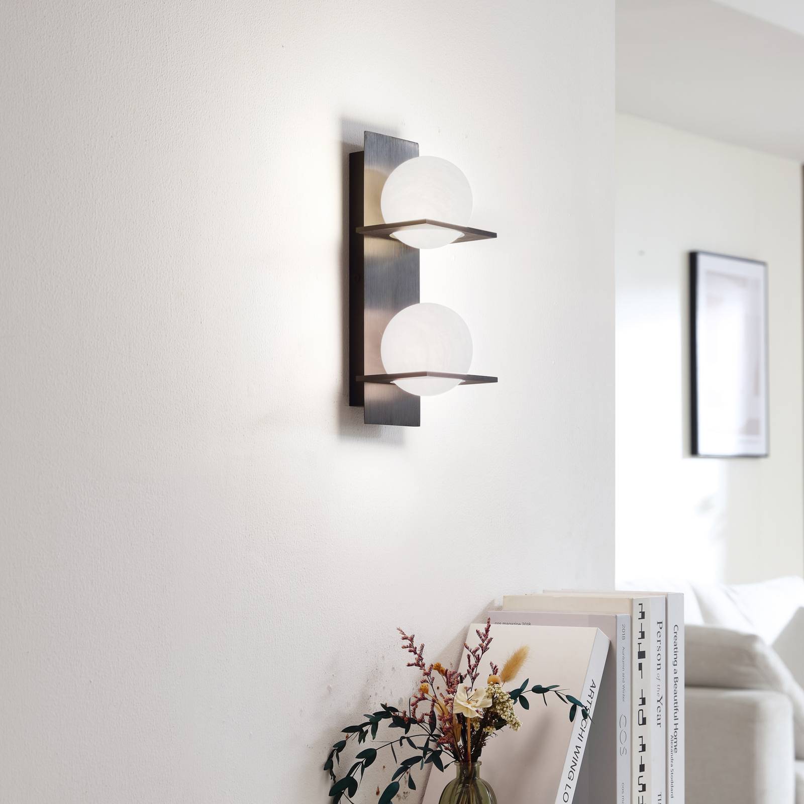 foto del prodotto lucande applique kulka, a 2 luci, nero, vetro, g9