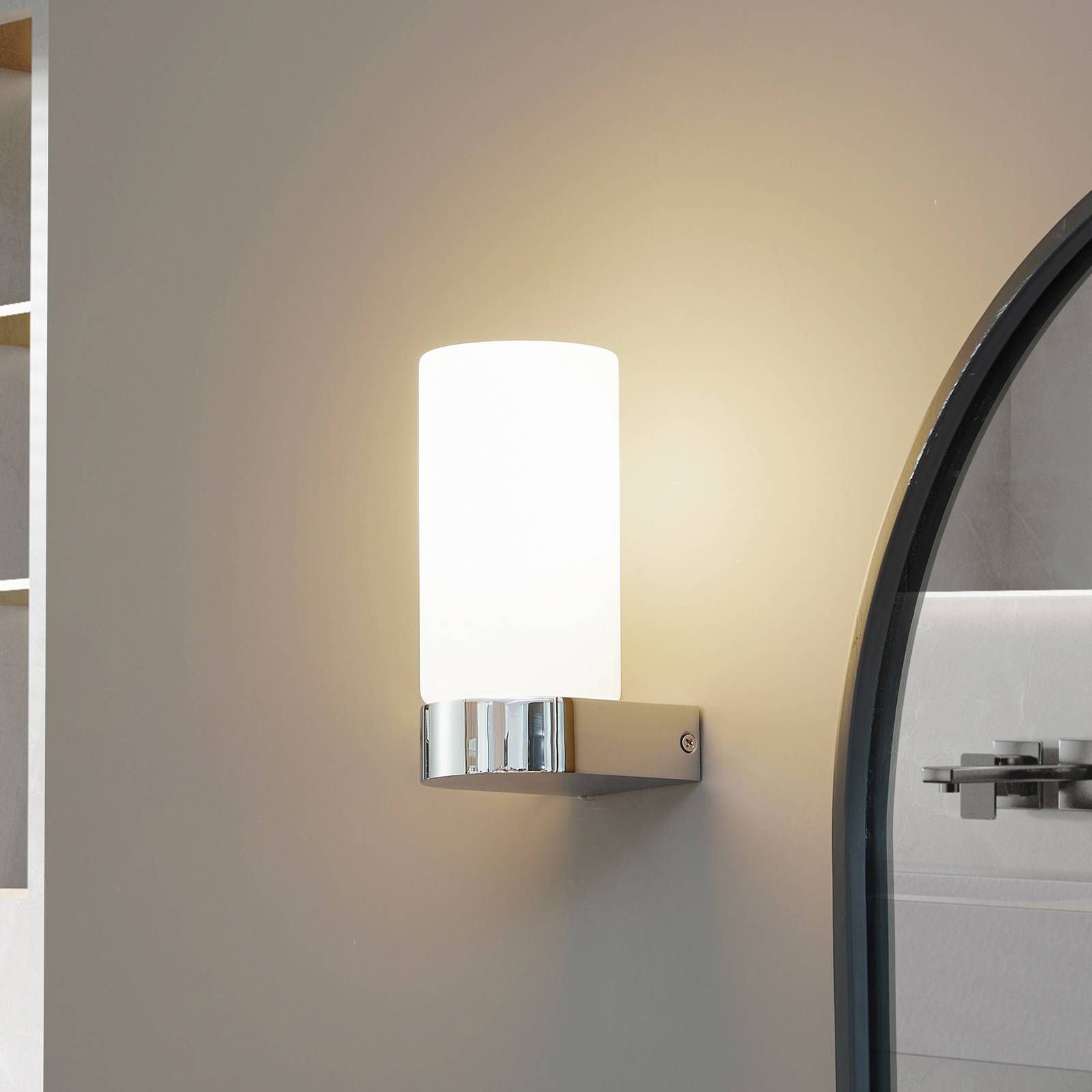 foto del prodotto lucande basolo applique per il bagno, cromo, altezza 17,2 cm, vetro