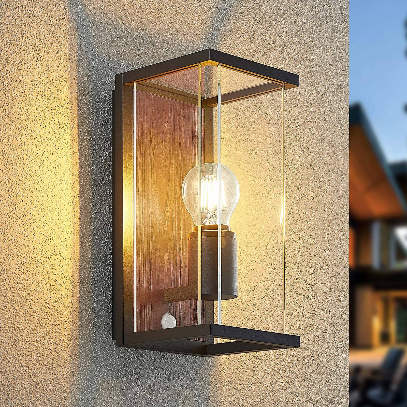 foto del prodotto lucande elwin applique, 1 luce, sensore
