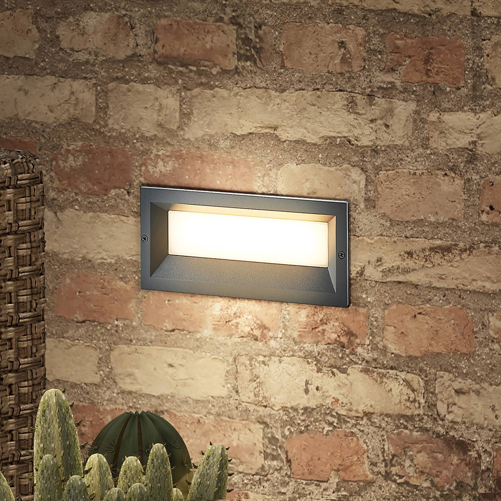 foto del prodotto lucande lachlain applique led incasso in esterni