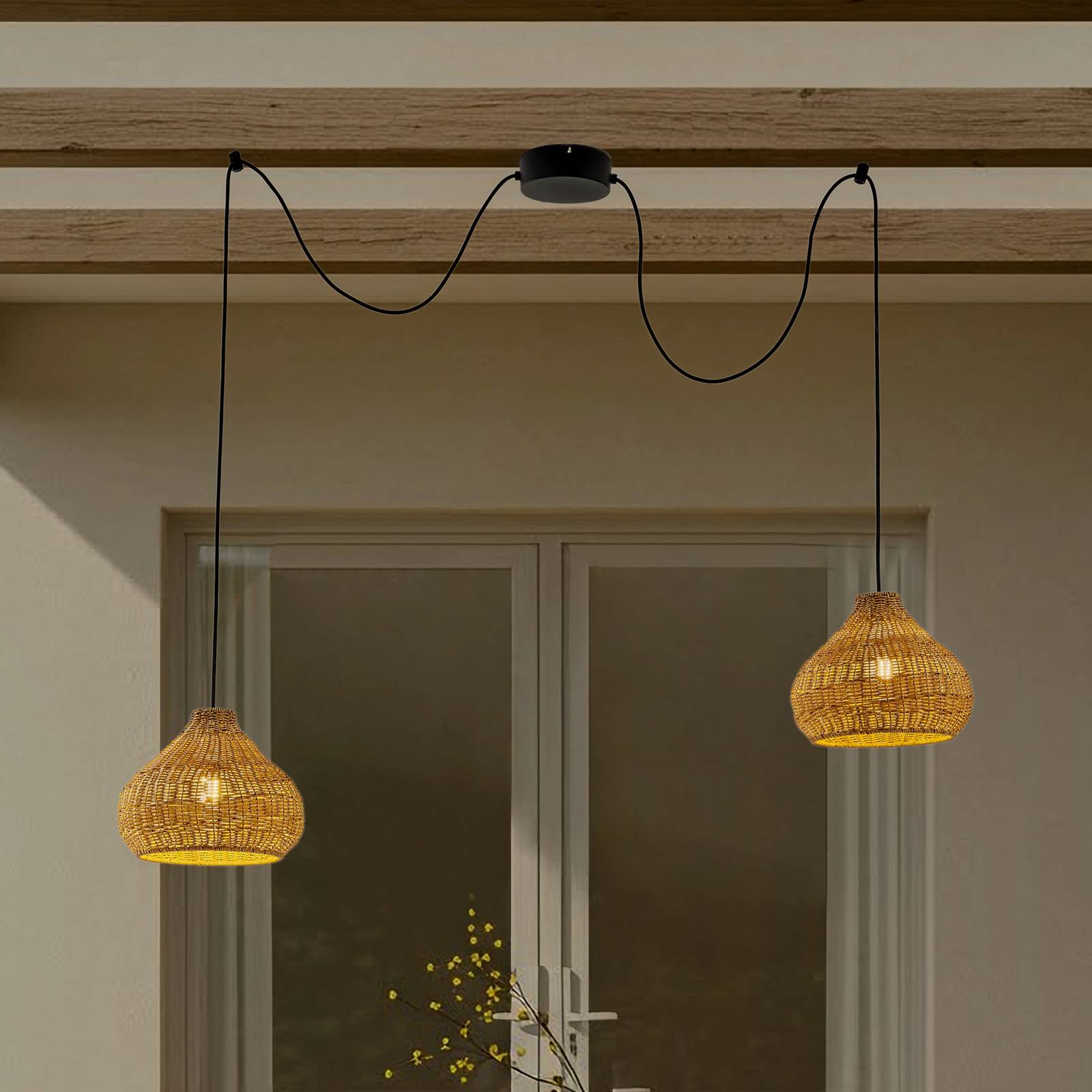 foto del prodotto lucande lampada a sospensione da esterno taniola, a 2 luci, beige, rattan, ip44