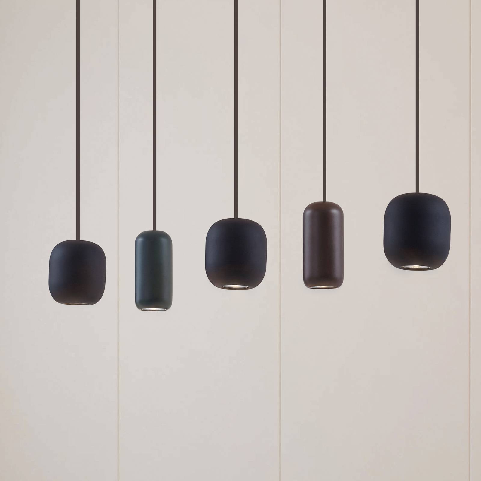 foto del prodotto lucande lampada a sospensione narion, lineare, nera, a 5 luci