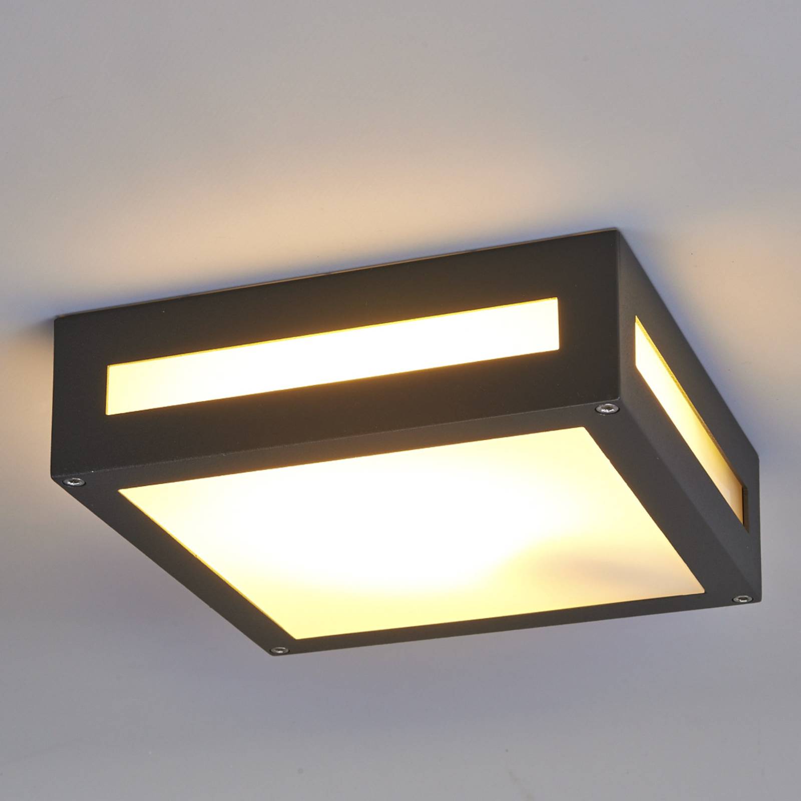 foto del prodotto lucande lampada da soffitto nerea, angolare, per esterni