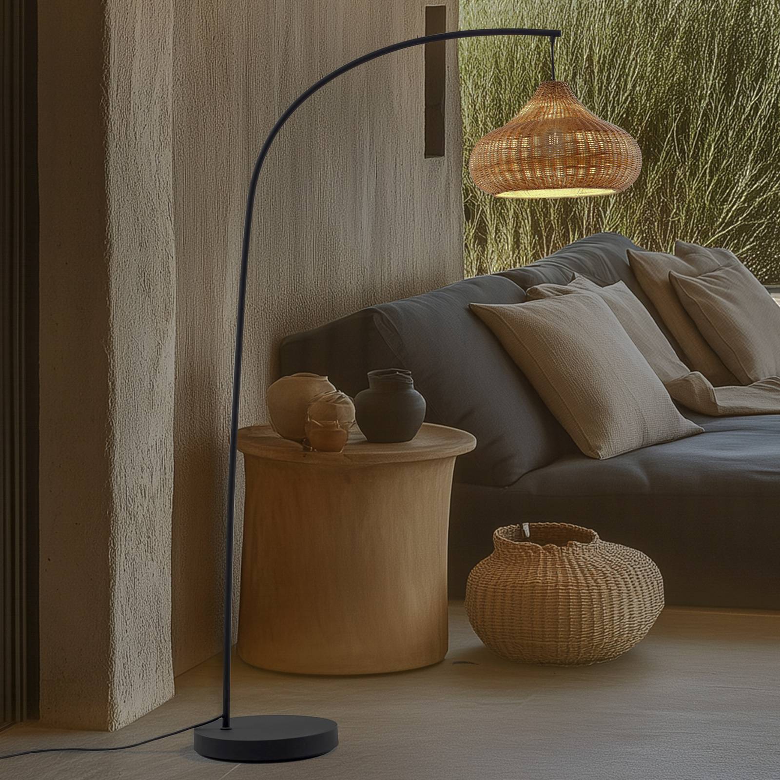 foto del prodotto lucande lampada da terra da esterno taniola, beige, rattan, 195 cm, ip44