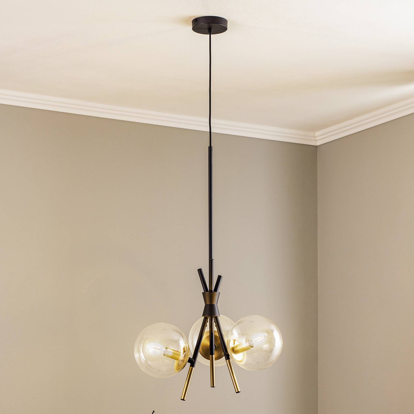foto del prodotto lucande sotiana lampada a sospensione a 3 luci, rotonda, ottone