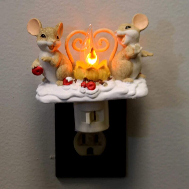 foto del prodotto luce notturna a forma di coda di topo in un fal , candela finta senza fiamma per fal , graziosa luce notturna da inserire nel muro, decorazioni per