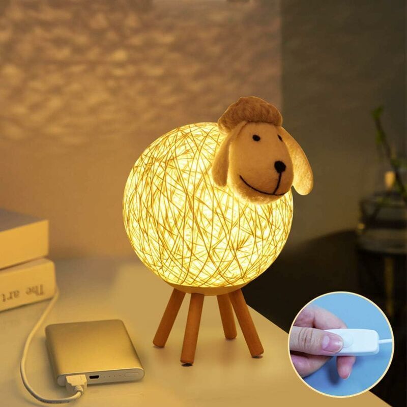 foto del prodotto luce notturna a led, lampada da tavolo creativa in rattan a forma di pecora, lampada notturna con proiezione usb per la camera dei bambini