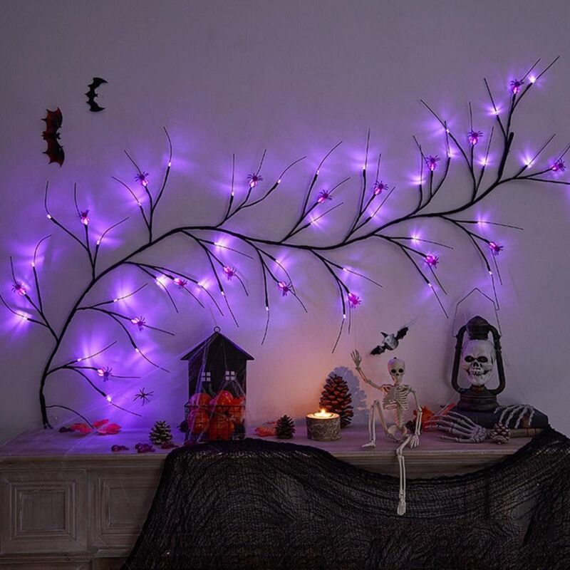 foto del prodotto luci a forma di vite di halloween con 24 luci viola a forma di pipistrello, luci a forma di corda a batteria da 6 piedi e 48 led per decorazioni da