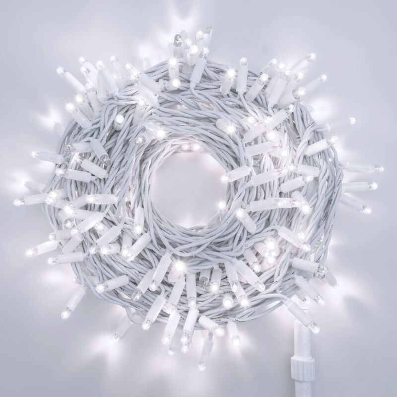 foto del prodotto luci di natale 20 m catena maxi led professionale per interno ed esterno 7 mm luce calda
