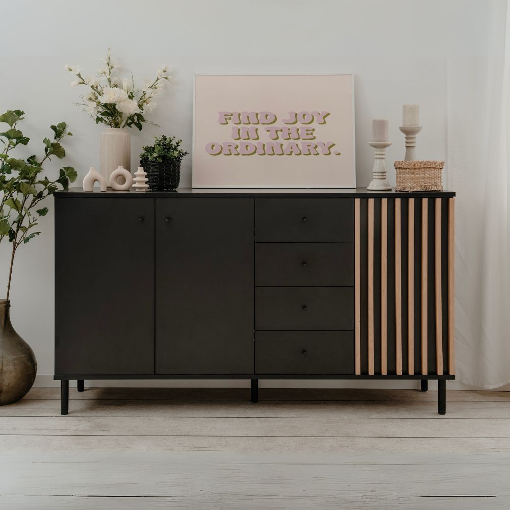foto del prodotto madia moderna 3 ante e 4 cassetti nero con listelli rovere monza 51c 160x40x90h